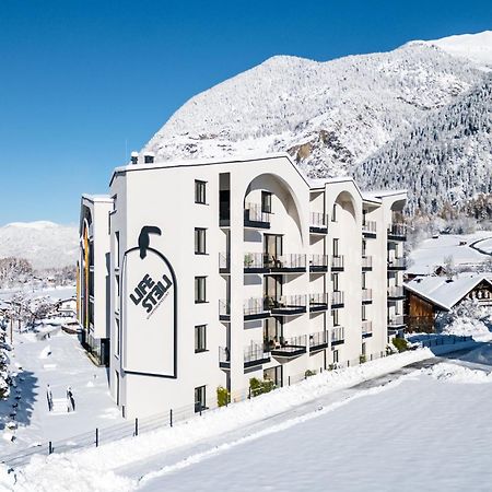Lifesteil Aparthotel Умгаузен Екстер'єр фото
